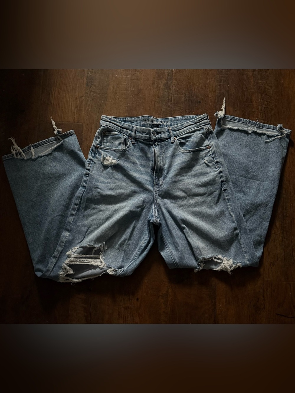Light Blue Distressed women’s Jeans